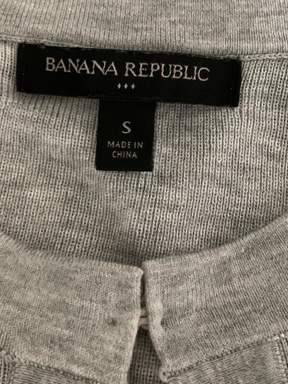 BANANA REPUBLIC WOMEN'S GRAY SHORT-SLEEVED LIGHT CARIDGAN~SIZE SMALL! - Picture 8 of 8